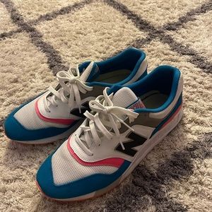 Size 10.5 Men’s New Balance Sneakers New